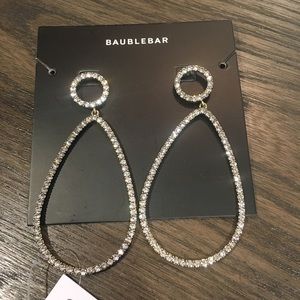 BaubleBar GENEVIEVE HOOP EARRINGS